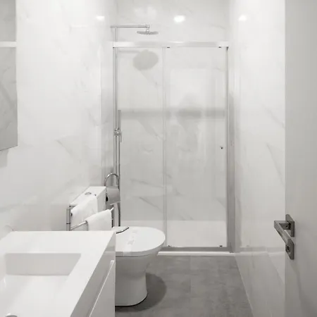 Via Augusta 129 Appartement *