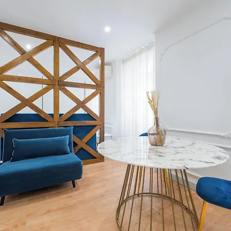 公寓 Via Augusta 129 *