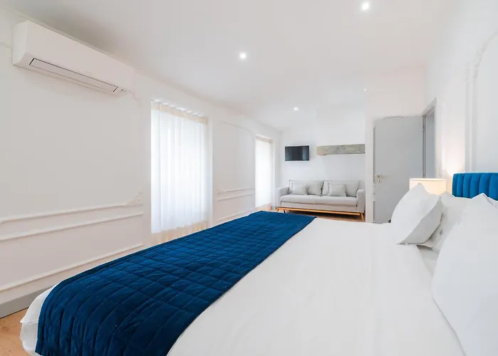 Via Augusta 129