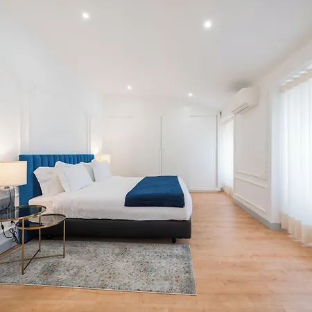 Via Augusta 129 Lägenhet *